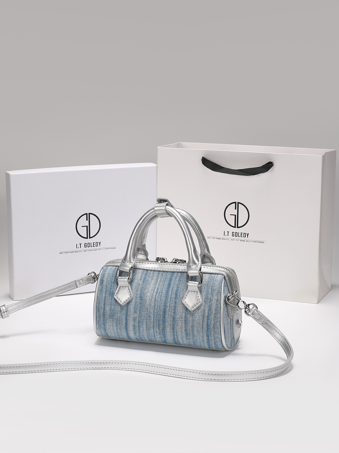 Luxe en vintage handtas in Bos - Luxury Bags Denim recensie en prijs